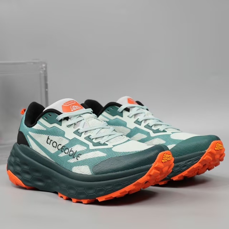 Lightweight Road Running Shoes - أحذية رياضية خفيفة الوزن وقابلة للتنفس