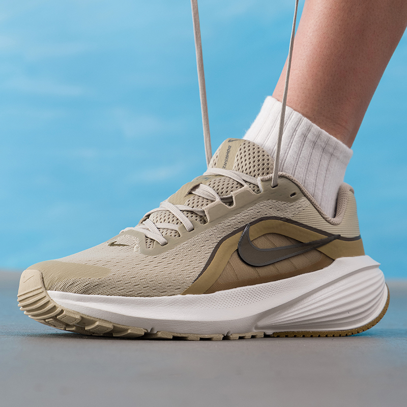 Lightweight Road Running Shoes - أحذية نايك الرجالية الأصلية خفيفة الوزن