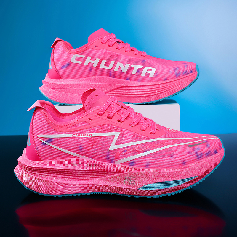 أحذية سباق خفيفة الوزن للغاية  - مراجعة Carbon Plate Marathon Racing Shoes وسعره