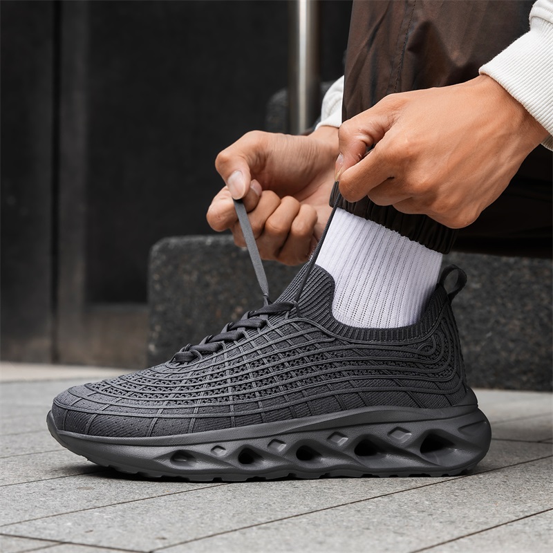 أحذية رياضية رجالية عصرية خفيف - مراجعة Shock Absorbing Gym Trainers وسعره