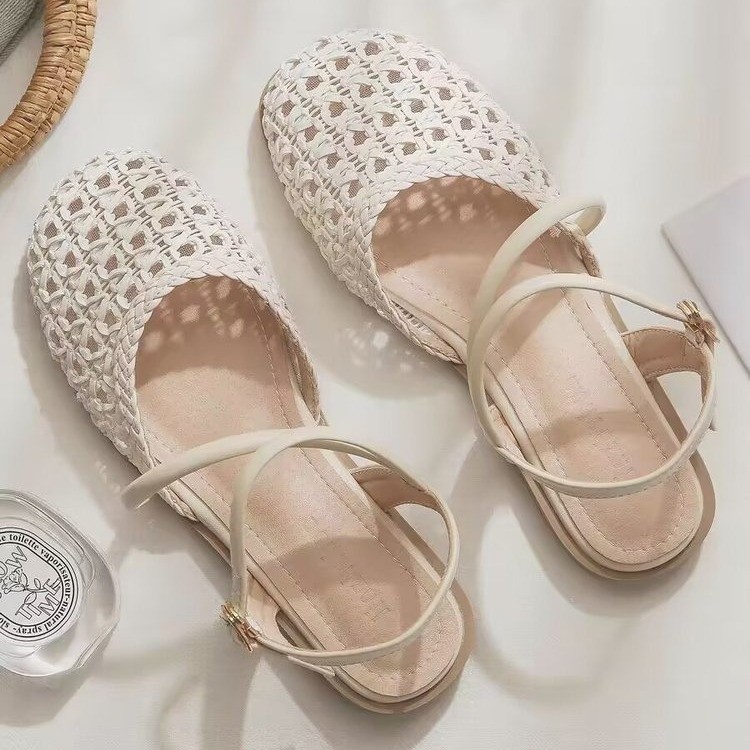 صنادل نسائية على الطراز الفرنس - مراجعة Sandals وسعره
