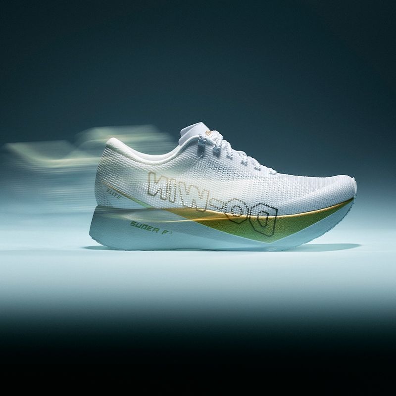 حذاء رياضي احترافي أصلي للجري  - مراجعة Shock Absorbing Gym Trainers وسعره