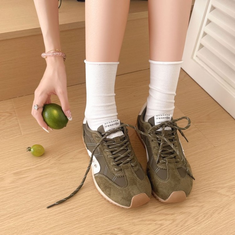 أحذية رياضية نسائية بألوان متع - مراجعة Running Shoes وسعره