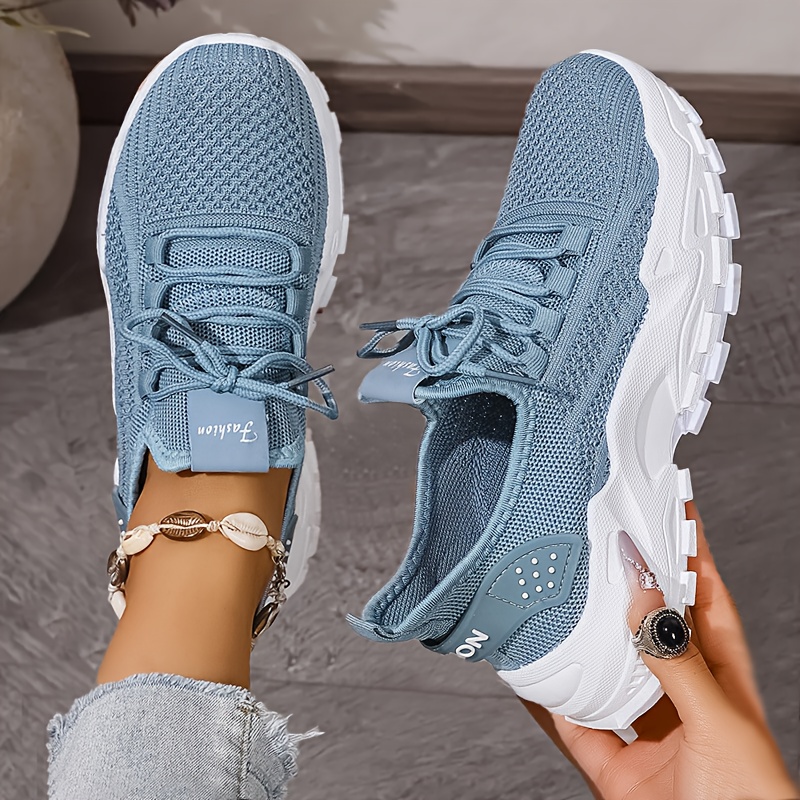 أحذية رياضية محبوكة قابلة للتن - مراجعة Knit Fabric Lace Up Sneakers وسعره