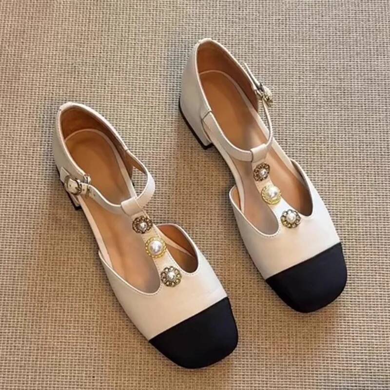 النساء ساحة تو الكعب الصنادل أ - مراجعة Sandals وسعره