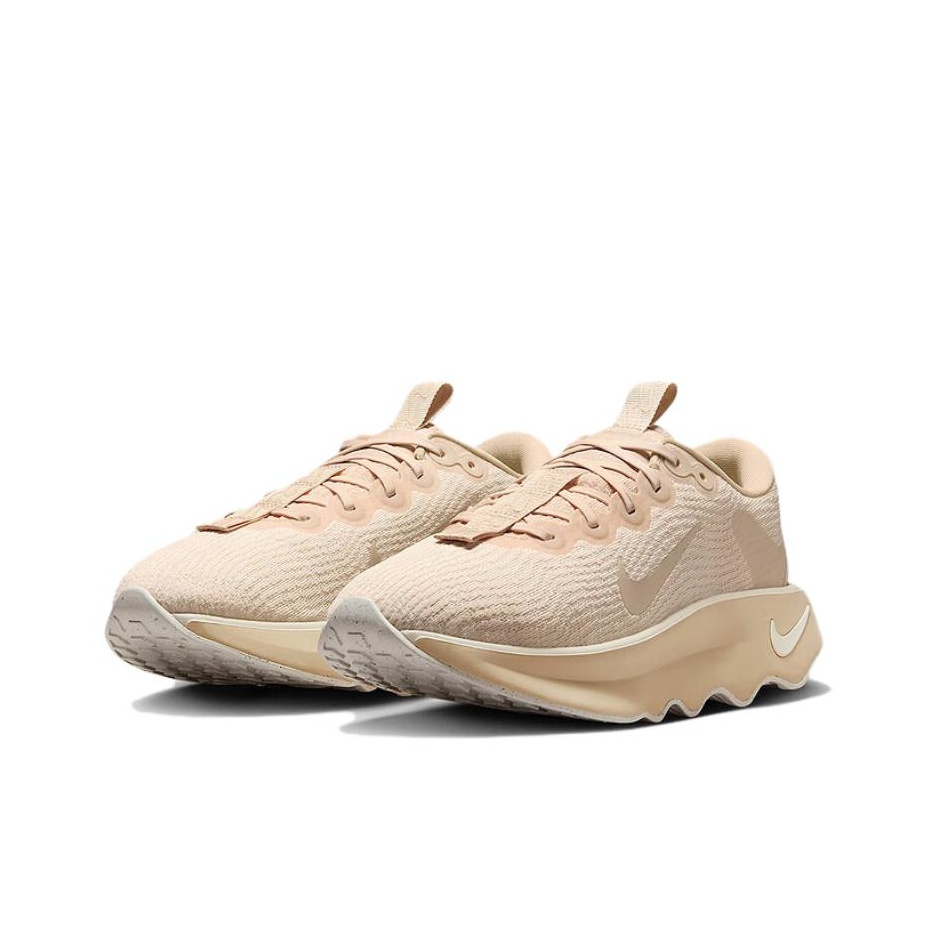 حذاء نايك موتيفا للنساء مقاوم  - مراجعة Men'S Shoes وسعره